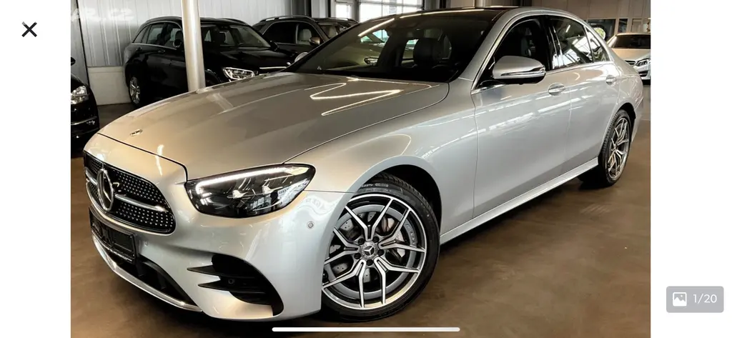 Mercedes-Benz E400d 4MATIC AMG Line Dist Pano 360°
